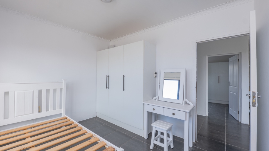To Let 2 Bedroom Property for Rent in Oceanview Heights Western Cape